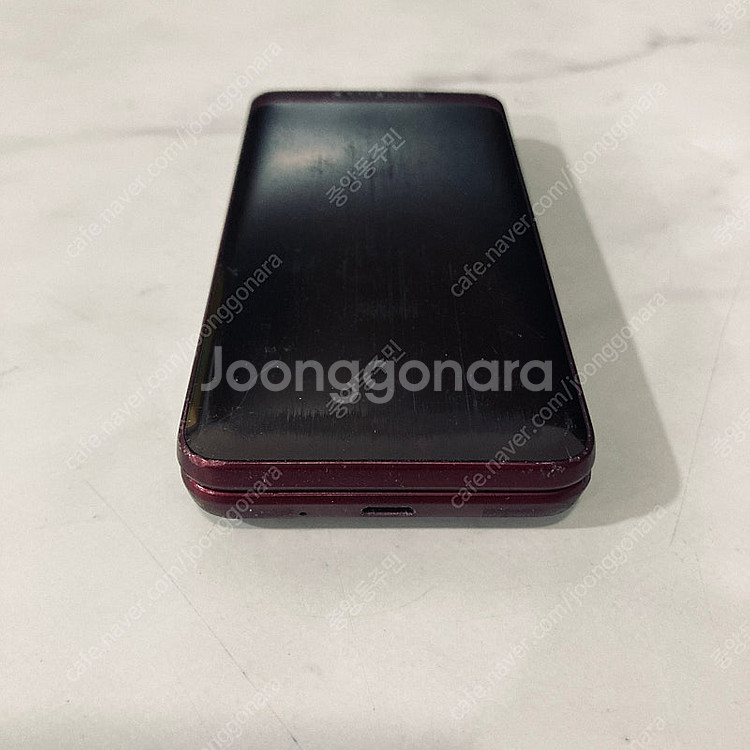 갤럭시 폴더2 버건디 무잔상 액정깔끔한기기 4만원 판매...--2