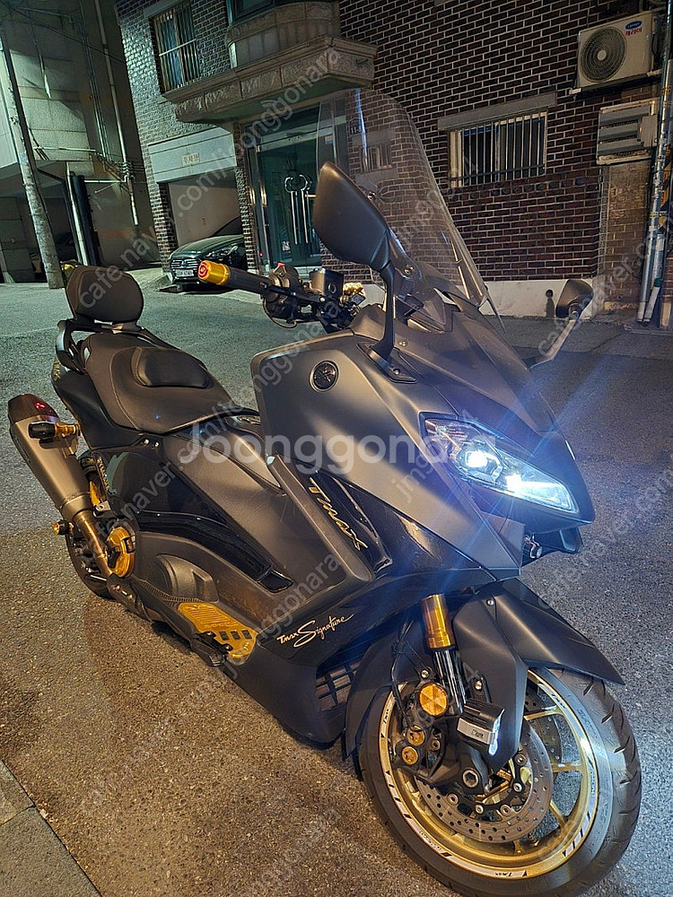 티맥스560 22년식 판매합니다--4