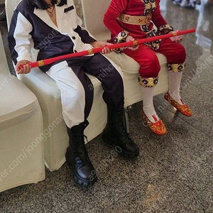 130사이즈 남아정장 착샷있어요/25000원에 올려요