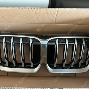 BMW X1 U11 순정 그릴+레이더커버 판매합니다