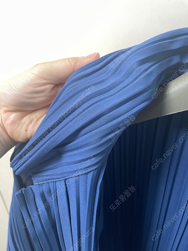 플리츠플리즈 스무스 롱 네이비 3사이즈--3