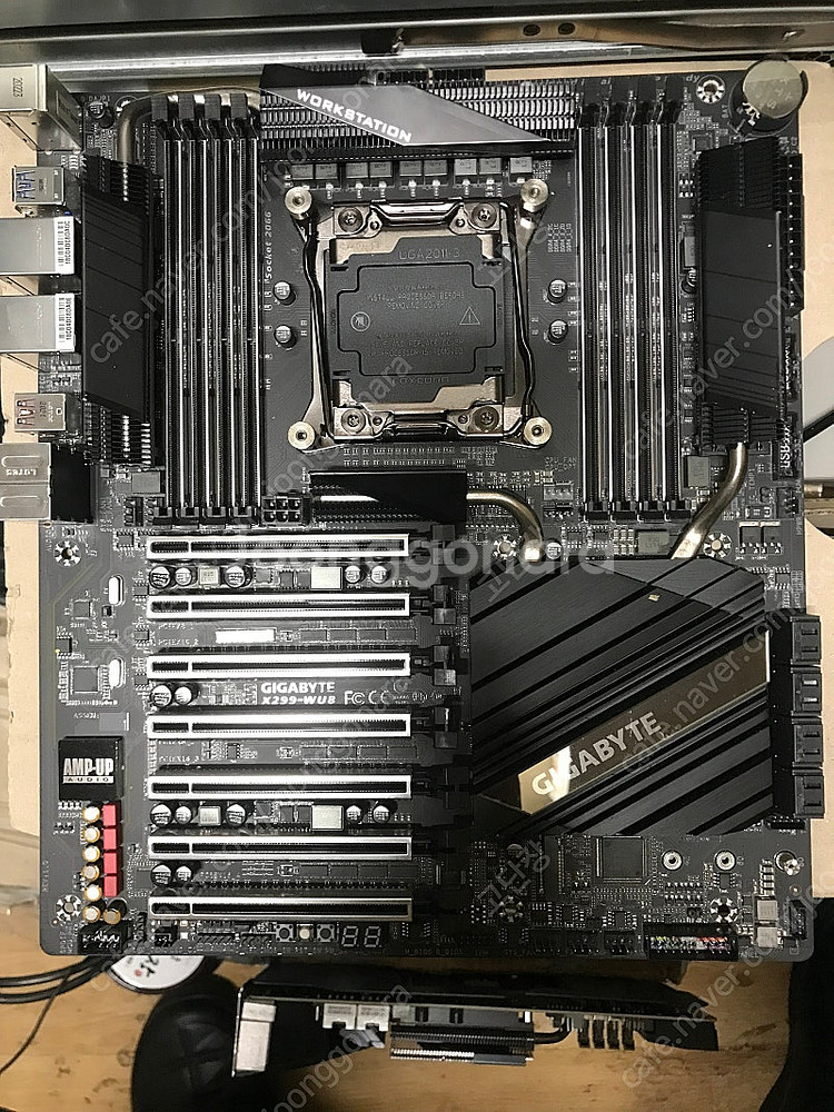 기가바이트 Aorus X299 WU8, X570 Ext--0