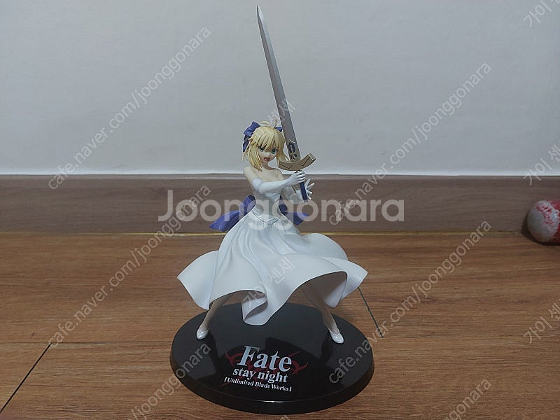 페이트 아르토리아(세이버) 드레스 피규어 판매--0
