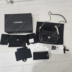 샤넬 진주 체인 플랩백 크로스백