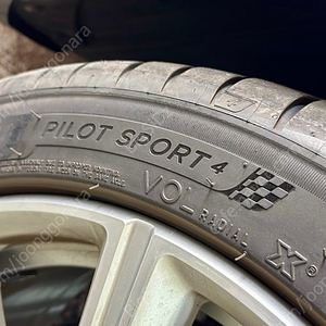 미쉐린 PS4 255/40R19 VOL 판매