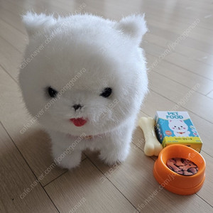 부르면 대답하는 몽실이인형