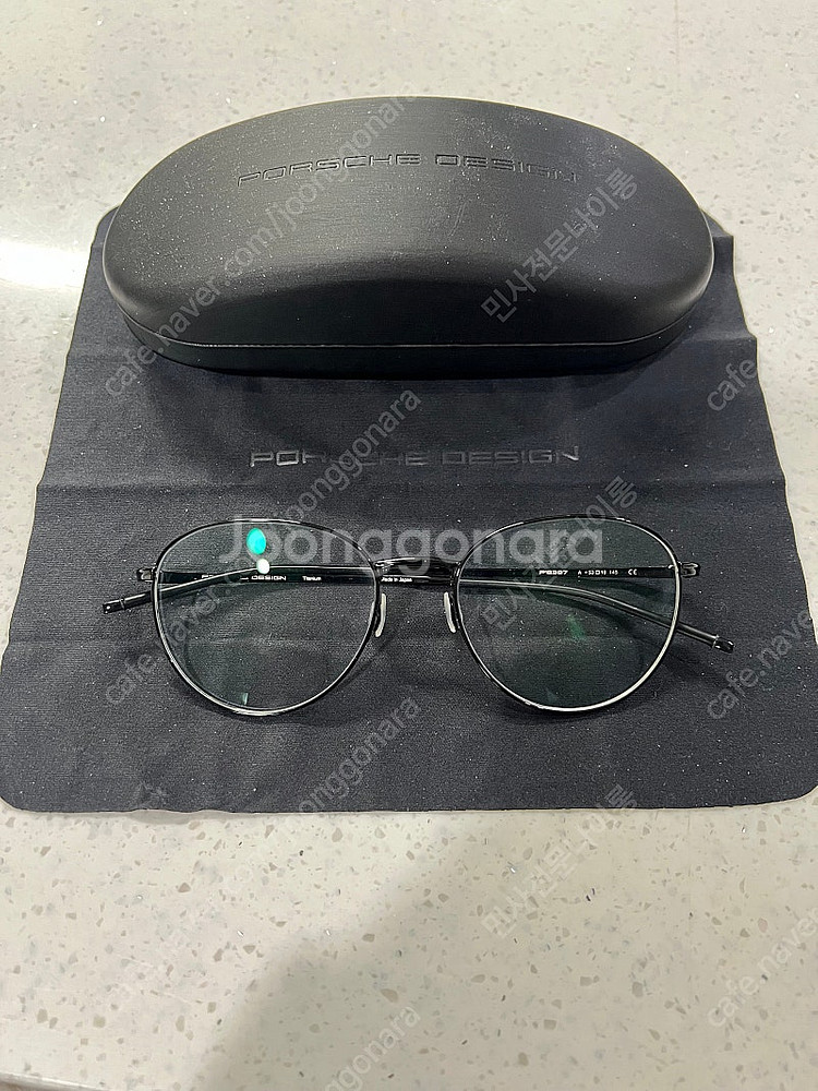 정품 포르쉐 디자인 티타늄 안경테 p8387--0