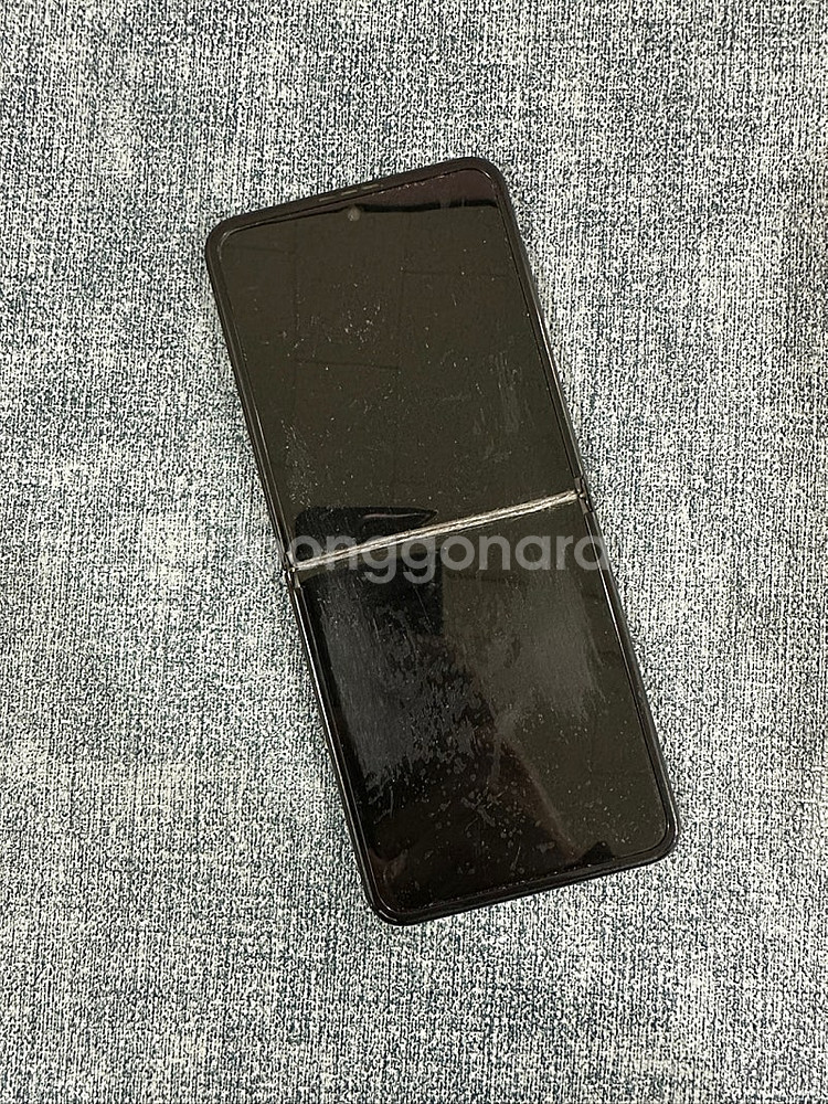 갤럭시Z플립3 256G 블랙 게임용 서브용 단말기 7만...--5