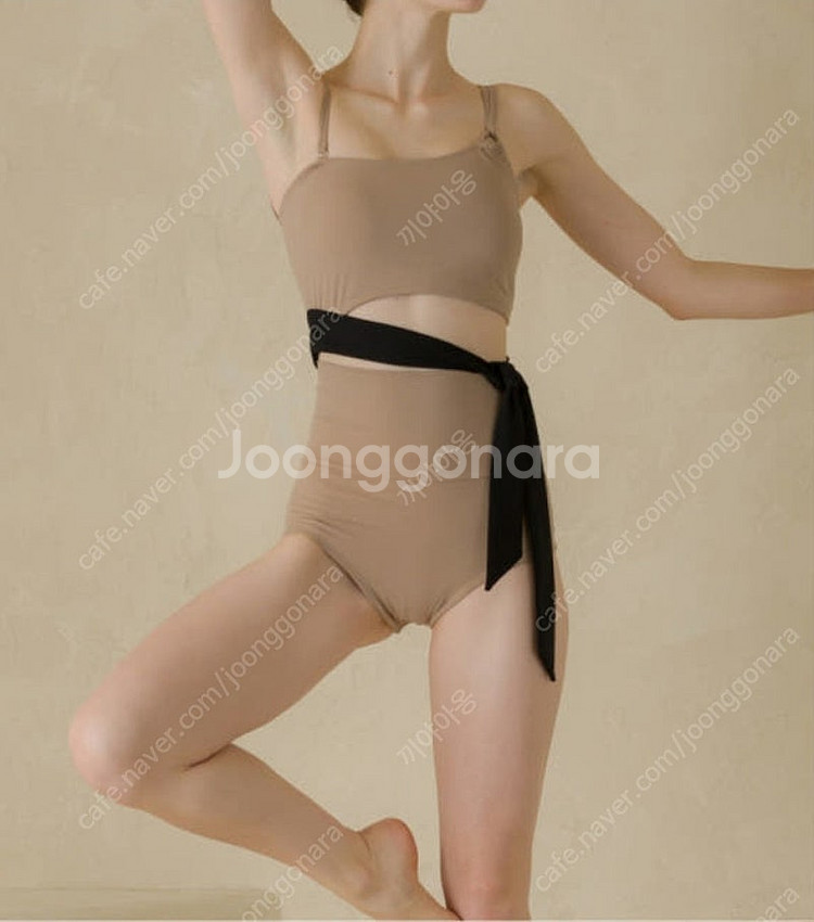 (새제품 반택포) 레브몽 폴웨어 뉴 페르소나 베이지--0