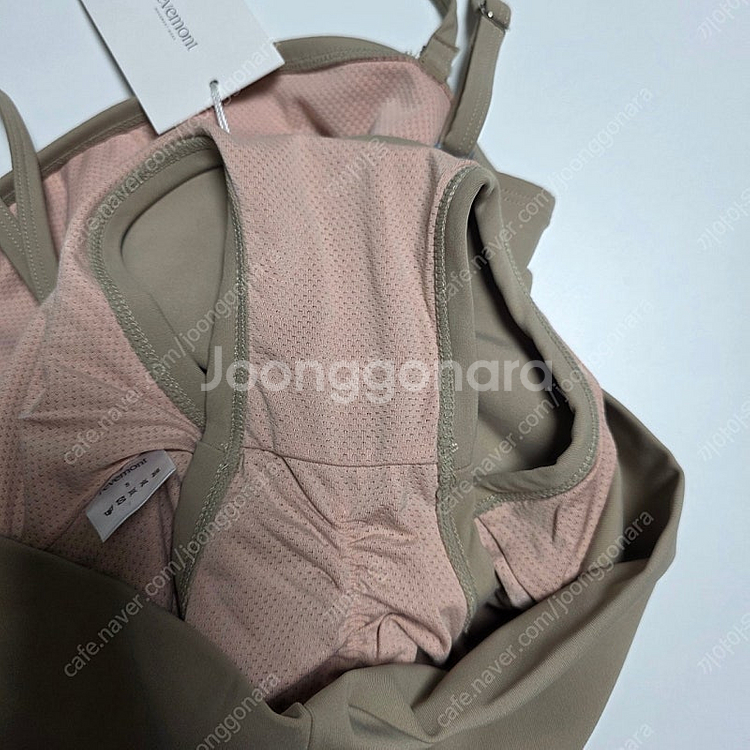 (새제품 반택포) 레브몽 폴웨어 뉴 페르소나 베이지--5