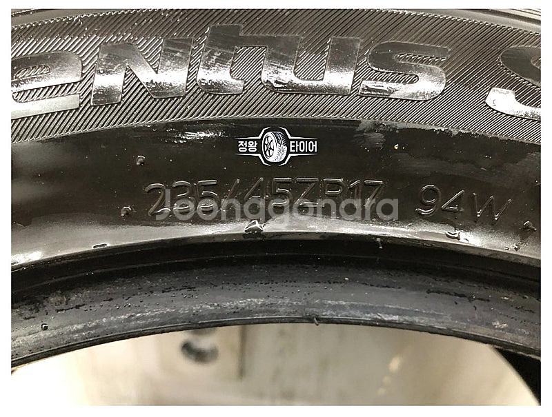 중고타이어 한국타이어 벤투스 S2AS 235/45R17...--6