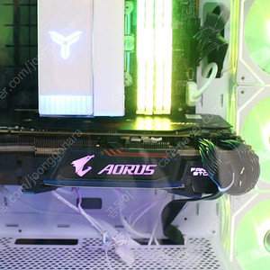 auros 1080ti 그래픽 카드 판매합니다.