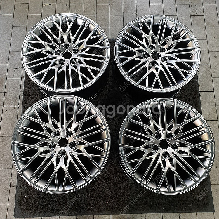 [ 제네시스 ] GENESIS G90 19인치 스타더스...--2