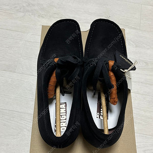 [새상품 판매] 클락스 왈라비 Wallabee 블랙 UK8(265mm)