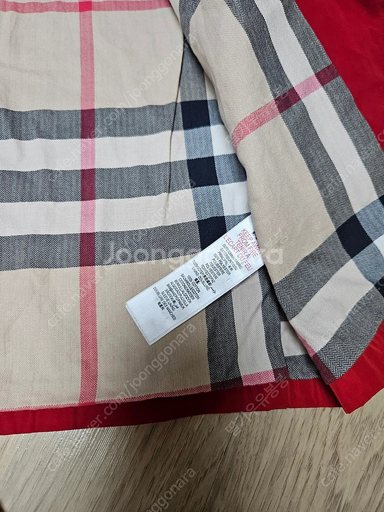 버버리 바람막이 8y--1