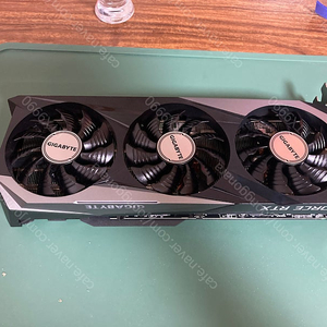 기가바이트 RTX 3070 게이밍 OC 팝니다.