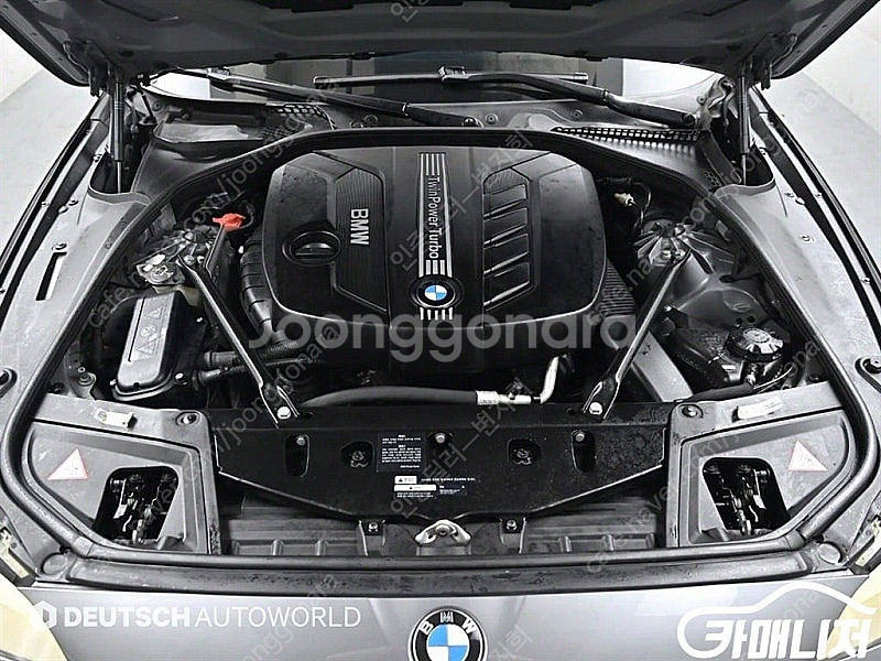 [BMW]5시리즈 (F10) 520d 중고차 판매합니다--6