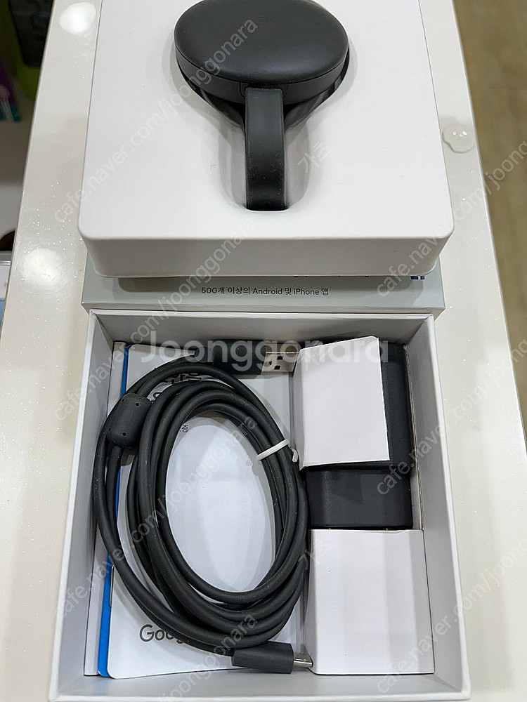 크롬캐스트 3세대 판매합니다.[풀박스]--2