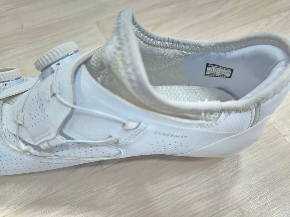 지로 에더 스페리컬 밉스 m사이즈, 흰-실버 색상, 로드 자전거 헬멧 / 에스웍스 아레스 클릿 슈즈 43사이즈 27...--8