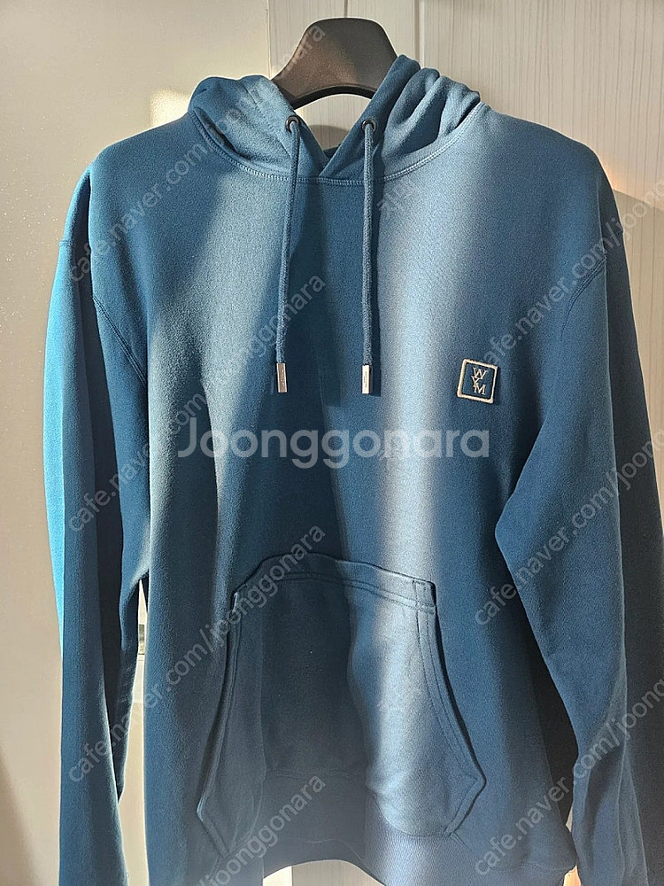우영미 백로고 후드티 블루 48size--3