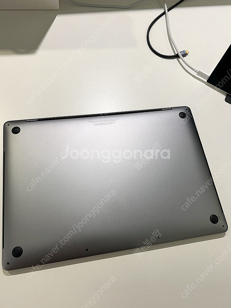 맥북프로 2.3GHz 8코어 intel core i9--2