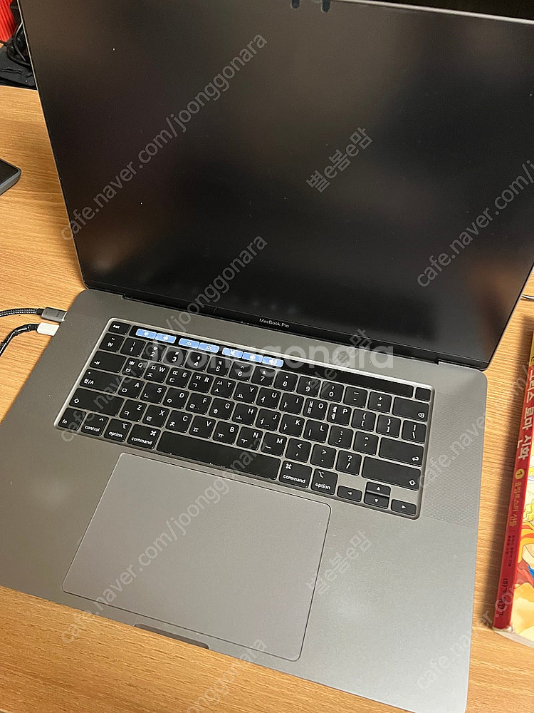 맥북프로 2.3GHz 8코어 intel core i9--0