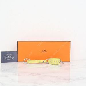 [부산중고명품 디넬로] 에르메스 참 키링 홀더 라임 엠송 레더 R9892F
