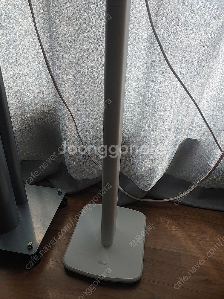 Kef LSX2 & s1 floor stand--2