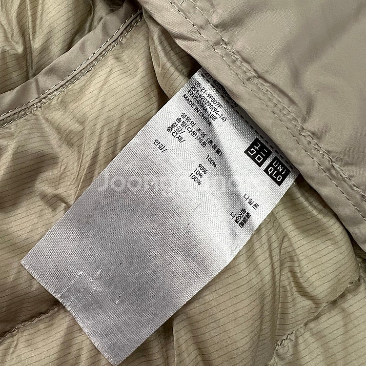 L) 유니클로 헤링본 패턴 울트라 라이트다운 경량 패딩 조끼 베스트 여성--5