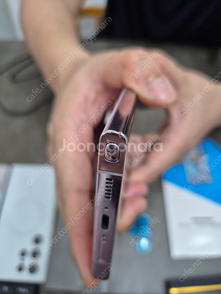 갤럭시 S23울트라 256G 라벤더 팝니다--1