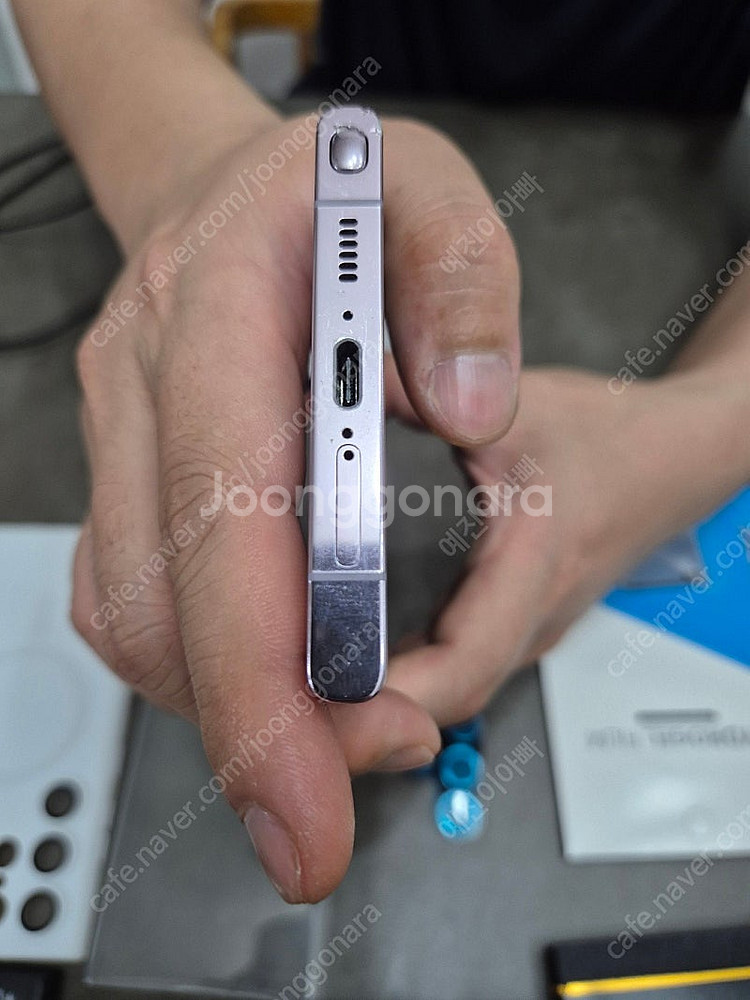 갤럭시 S23울트라 256G 라벤더 팝니다--2