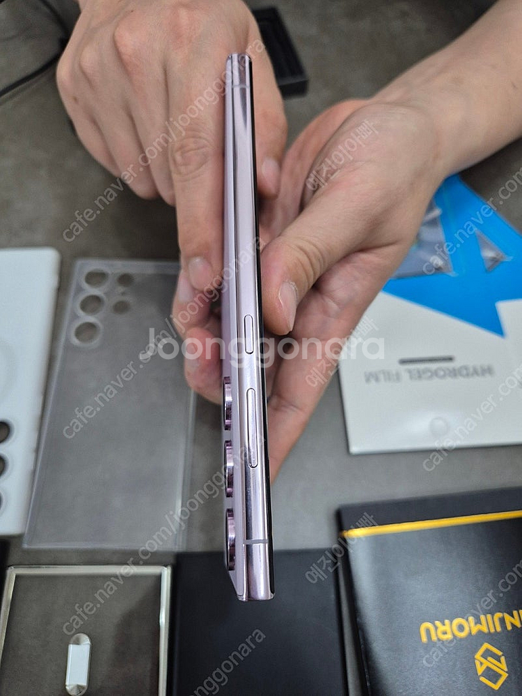 갤럭시 S23울트라 256G 라벤더 팝니다--4