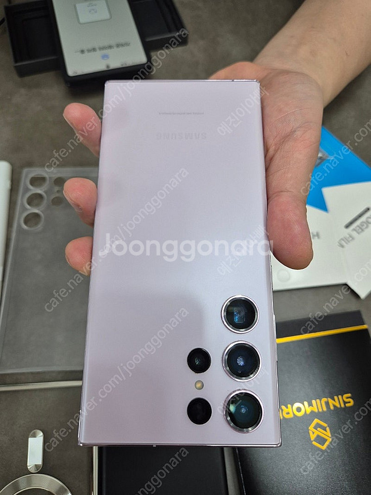 갤럭시 S23울트라 256G 라벤더 팝니다--5
