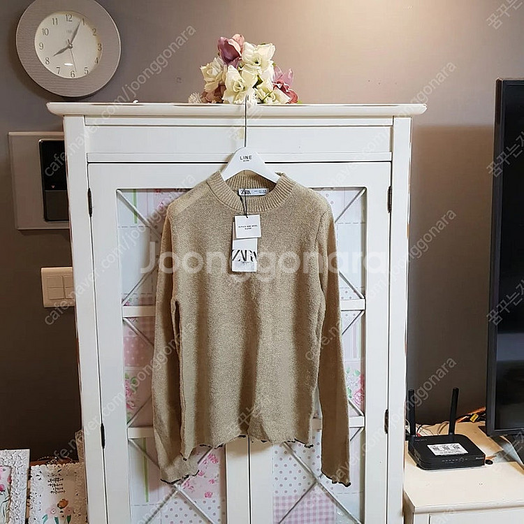 자라 라인 린 지고트 온앤온 잇미샤 샤틴 레니본 케네스...--3
