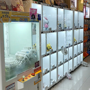 가챠샵 창업 뽑기기기 관물대 진열장