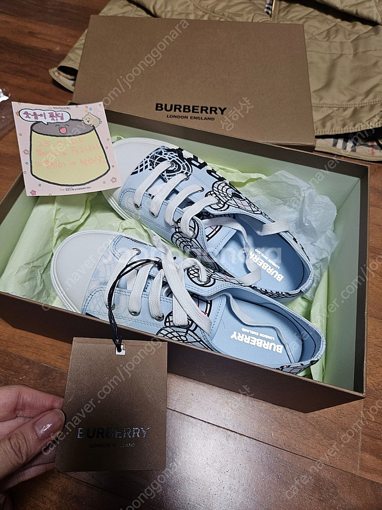 버버리 키즈 토마스 스니커즈 35사이즈 새제품--4