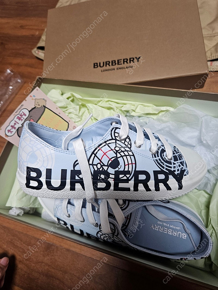 버버리 키즈 토마스 스니커즈 35사이즈 새제품--5