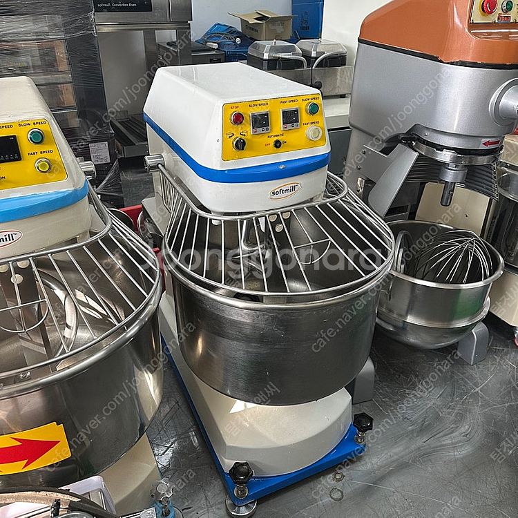 대흥 스파이럴믹서 25kg, 스파 40L 버티컬믹서 업소용반죽기 버티컬반죽기 교반기--3