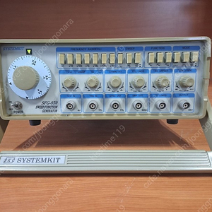 SKC SYSTEMKIT SFG-850 Sweep Function Generator