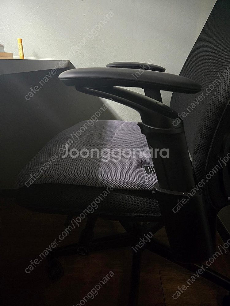 시디즈 T90 하이엔드 의자 (메쉬)--1