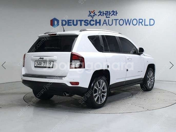 중고차 지프 컴패스 2.4 리미티드 17년형 100,0...--9