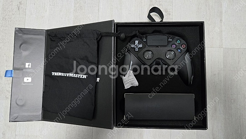 트러스트마스터 이스왑 프로(PS4)--0