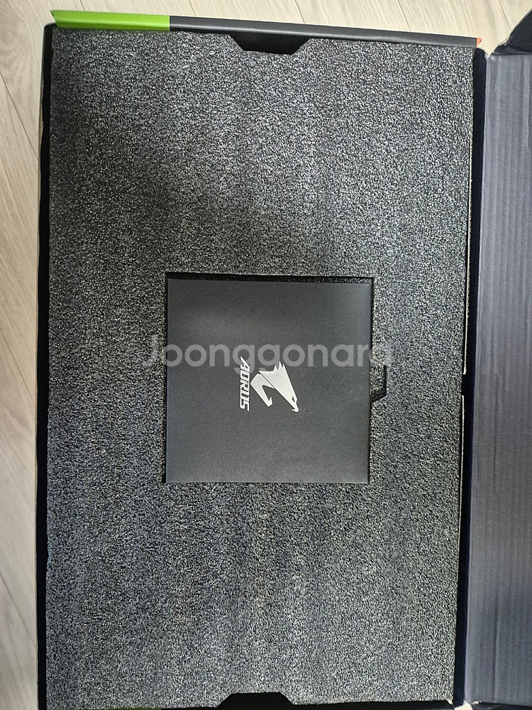 게인워드 5090 팬텀, 기가바이트 5080 워터포스--2
