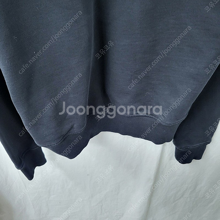 아미 하트 로고 맨투맨--7