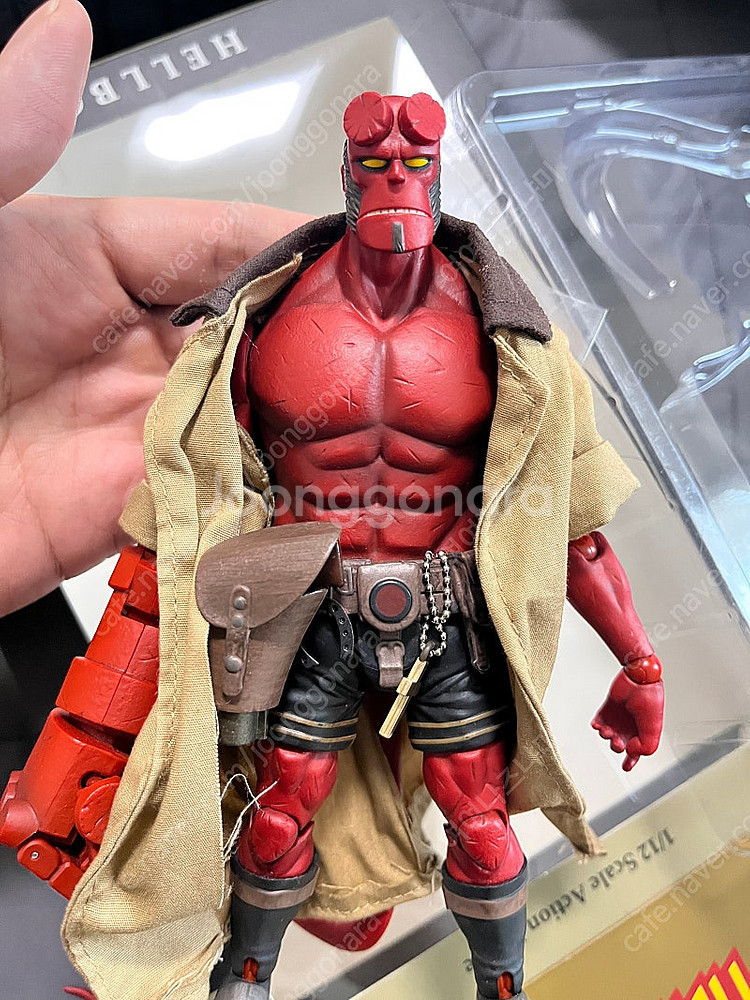 1000toys 헬보이팝니다 익스 개봉품--1