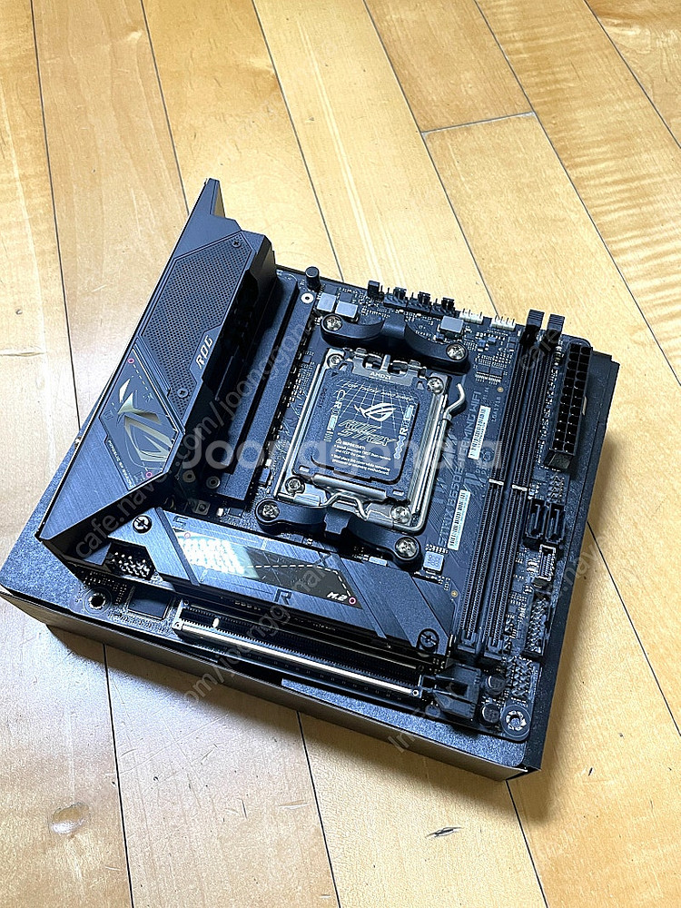 ASUS ROG STRIX B650E-I itx메인보드...--2