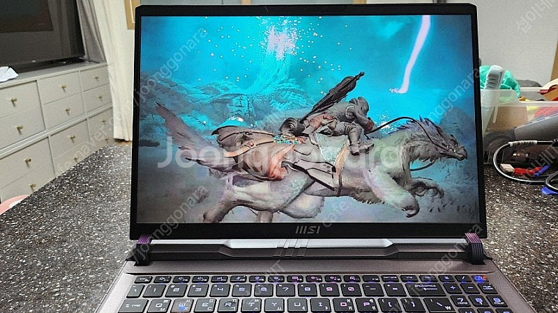 [판매]MSI 하이엔드 i9 게이밍 노트북/램32G,R...--6