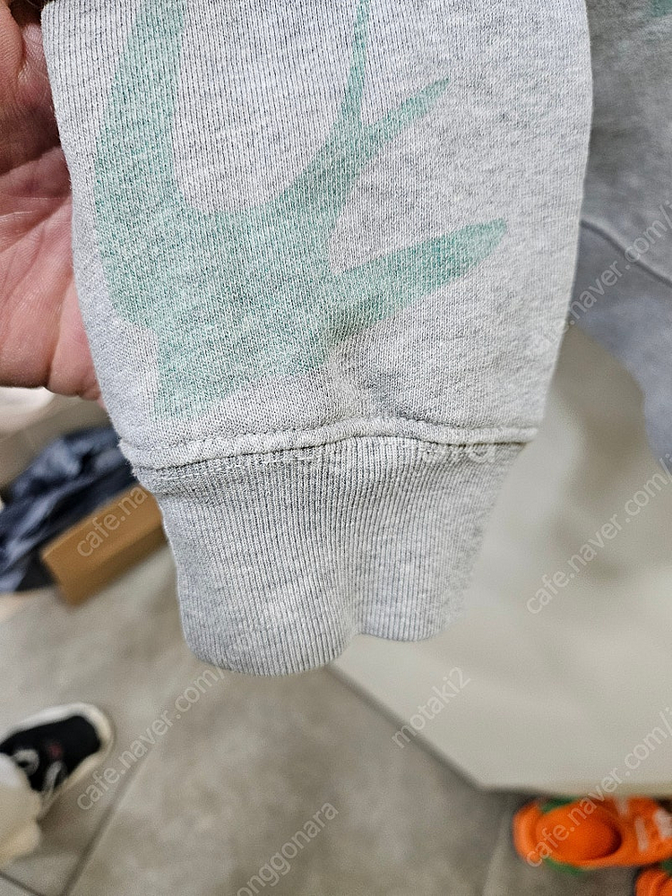 알렉산더맥퀸 버드 맨투맨--3