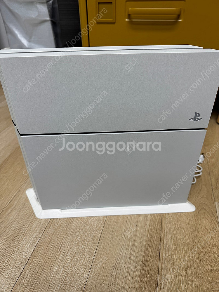 플레이스테이션4 슬림화이트--3