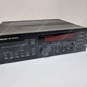 tascam da-30 mk II 타스캄 DAT 레코더/컨버터